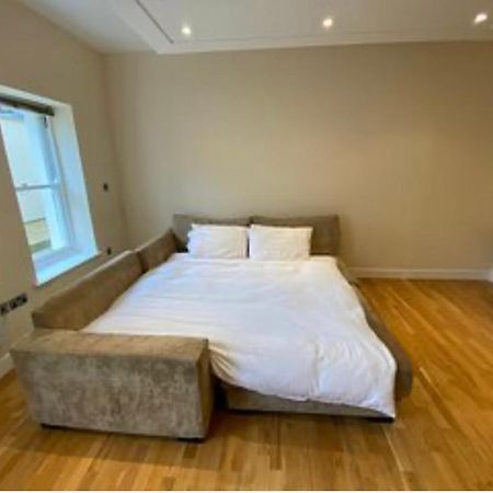 Easby Breakaways - **Modern Apartment 5 Mins From South Bay, Scarborough** Zewnętrze zdjęcie