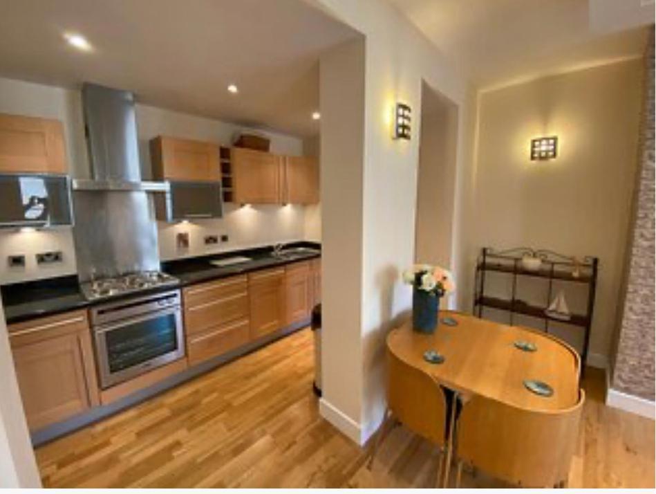 Easby Breakaways - **Modern Apartment 5 Mins From South Bay, Scarborough** Zewnętrze zdjęcie