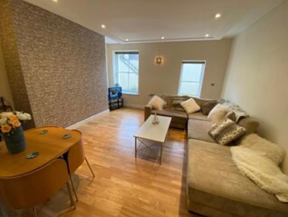 Easby Breakaways - **Modern Apartment 5 Mins From South Bay, Scarborough** Zewnętrze zdjęcie